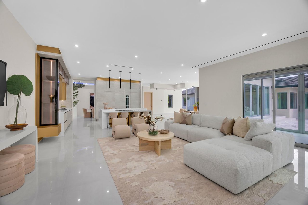 JUST LISTED: Modern Luxury Estate at 11240 SW 95th Street