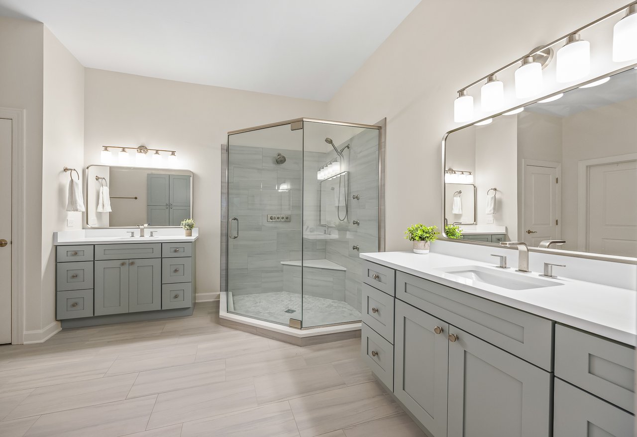 4929 Forest Ave, Unit 2E, Downers Grove