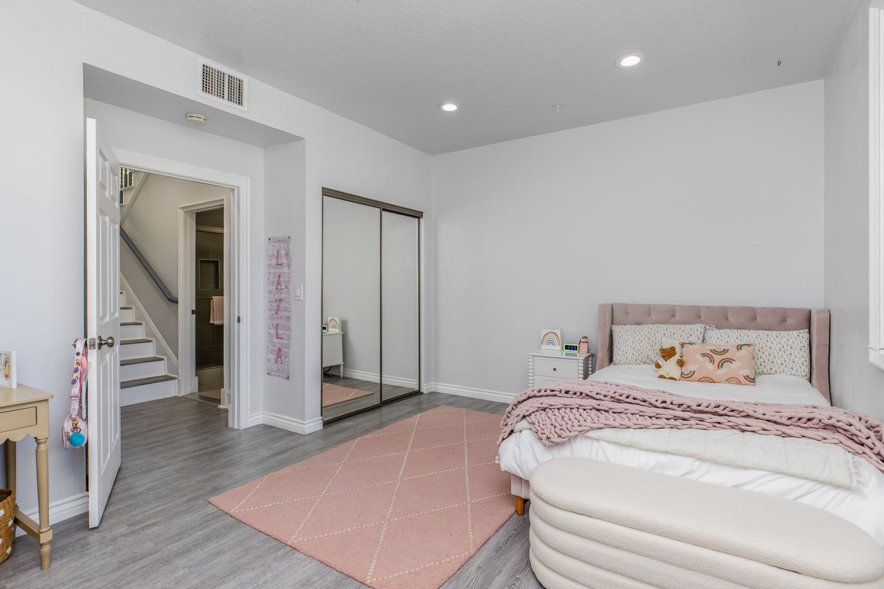 2254 The Terrace - Brentwood, Los Angeles