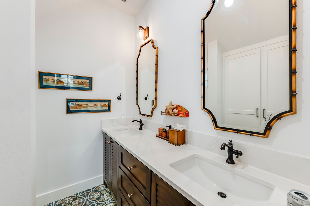 Dewdrop Street, 6110 Sq. Ft.