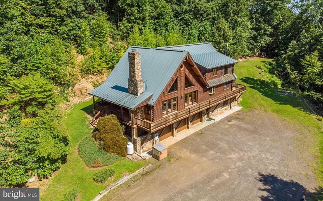 10420 Twisted Oak Ln