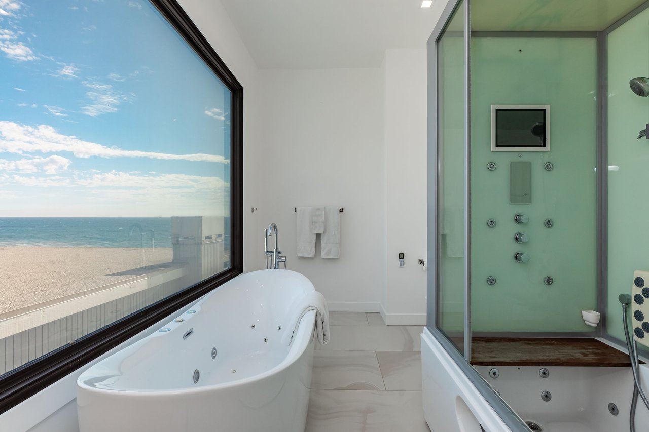 11350 Pacific Coast Hwy