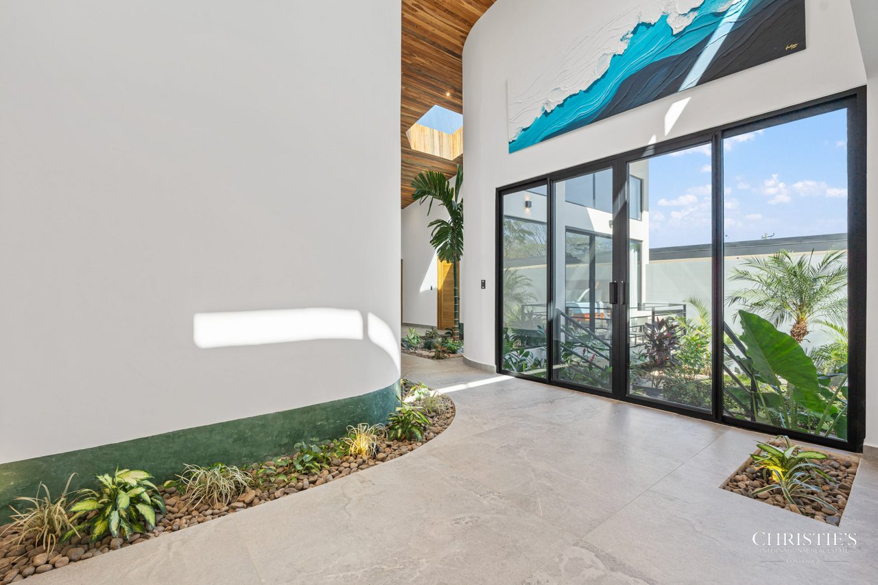 Villa Wahoo a Stunning Beachside Retreat 
