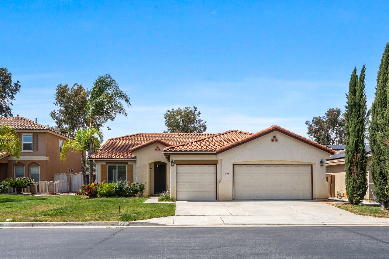 225 Caldera Ln