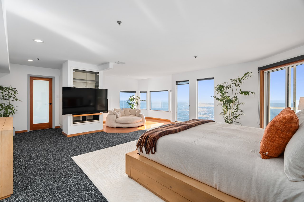 Casa Bianca by Oraklus