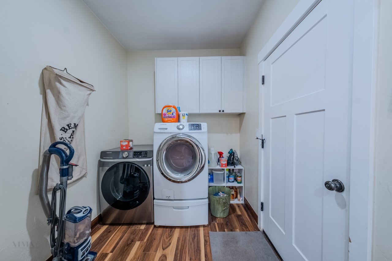 7395 N Johnson Canyon