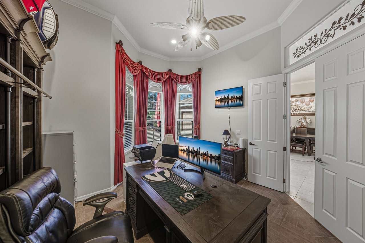 12852 GRAND TRAVERSE DR