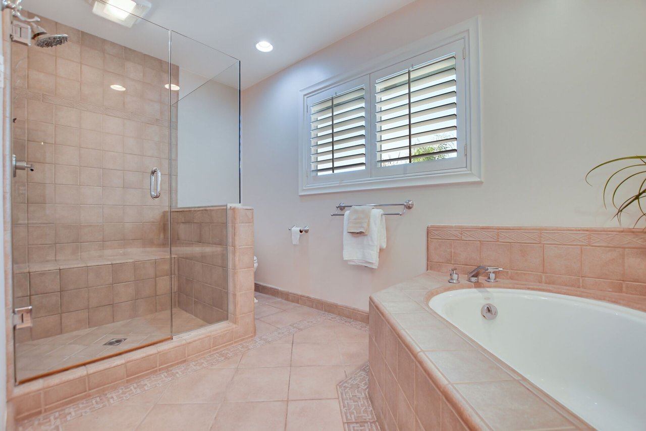 2354 8th Street