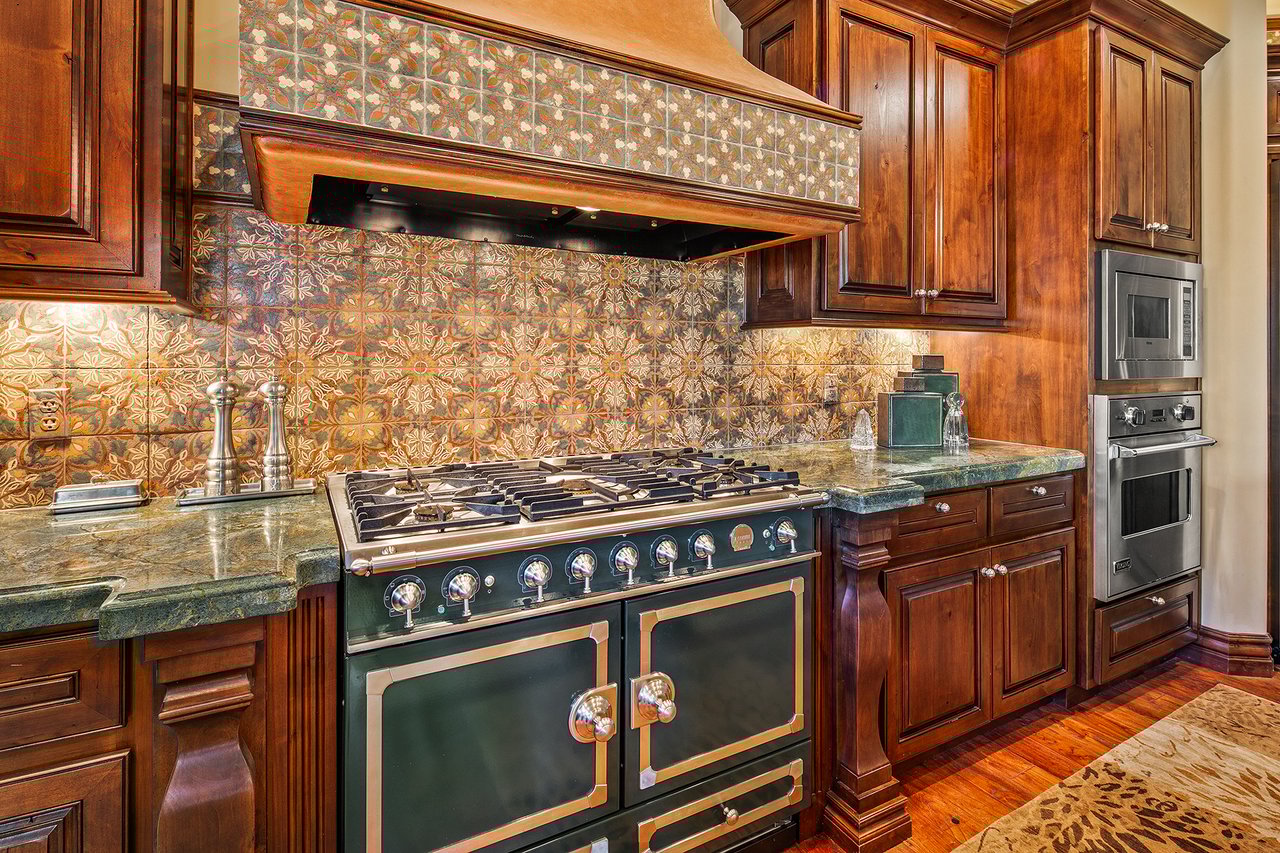 7311 E ARROYO HONDO Road