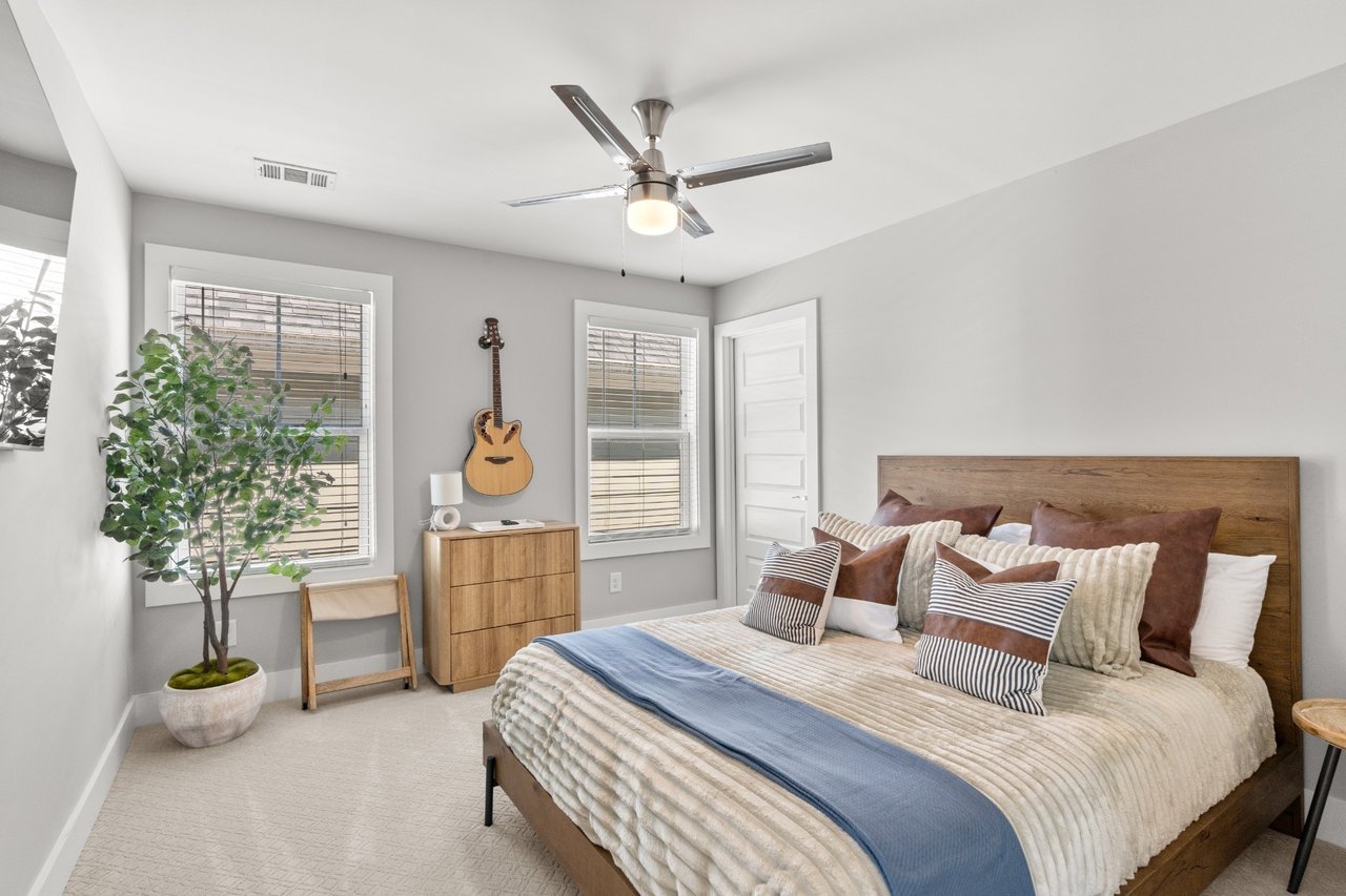 6117 California Ave #B