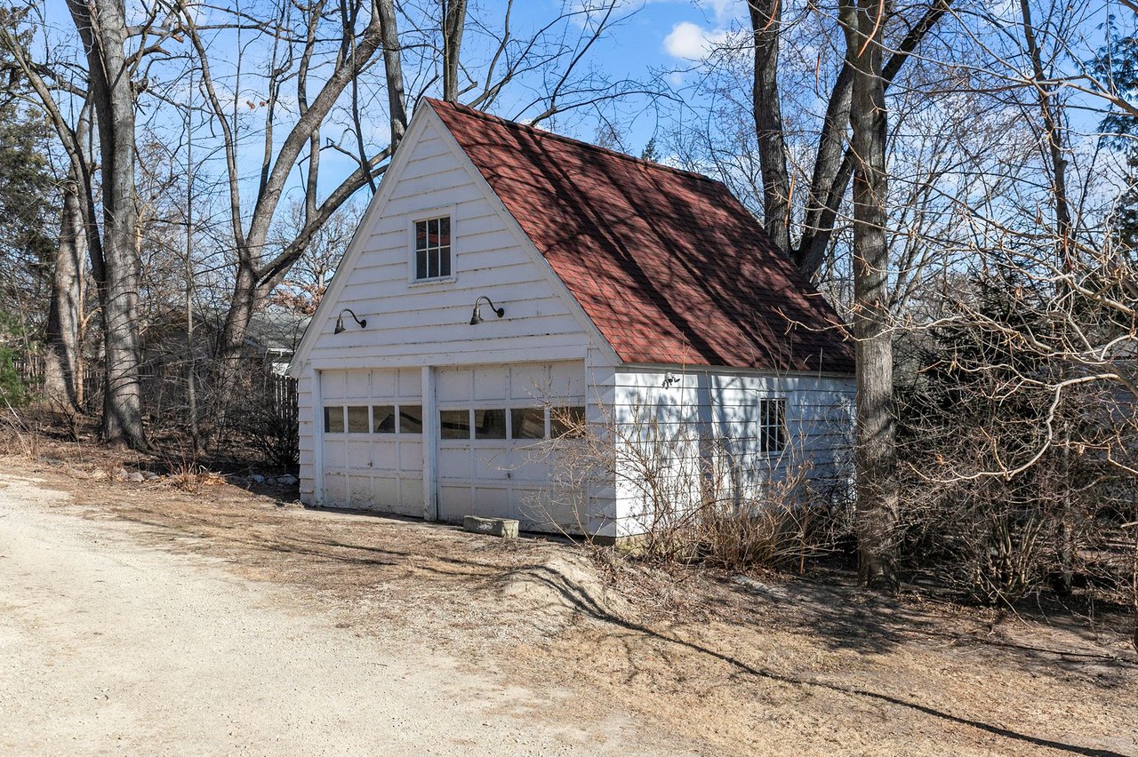 W1181 Illinois Avenue