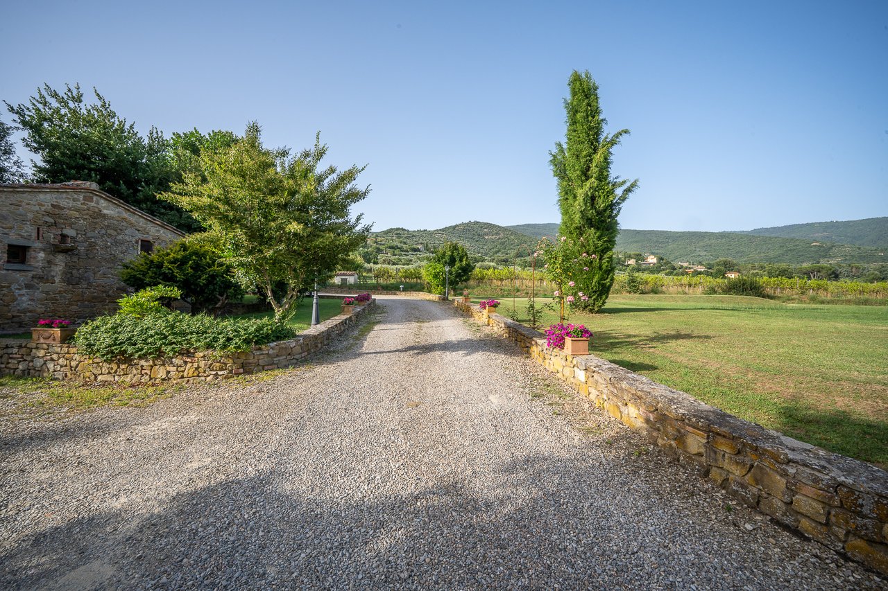 VILLA MECENATE