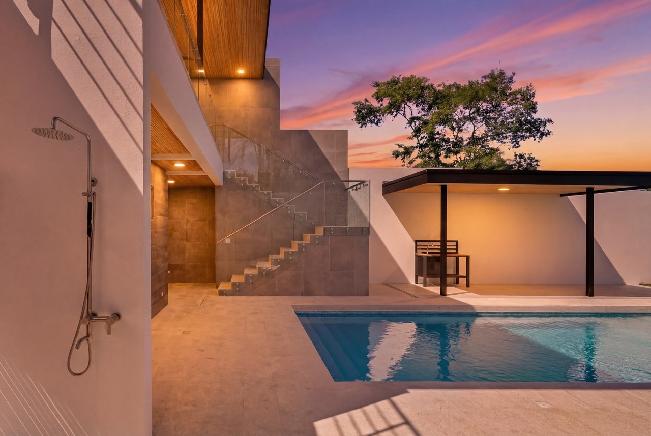 Luxury Ocean View Duplex for Sale in Playa Flamingo 