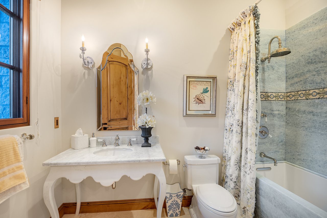 22100 Mount Eden Road