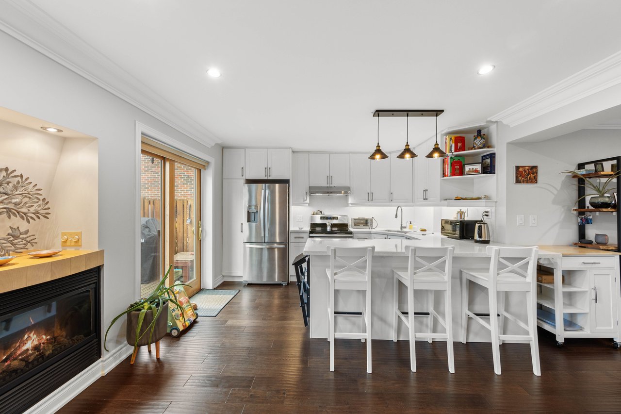 Chic, Updated Detached Home in Coveted Lansing-Westgate – A Rare Find!