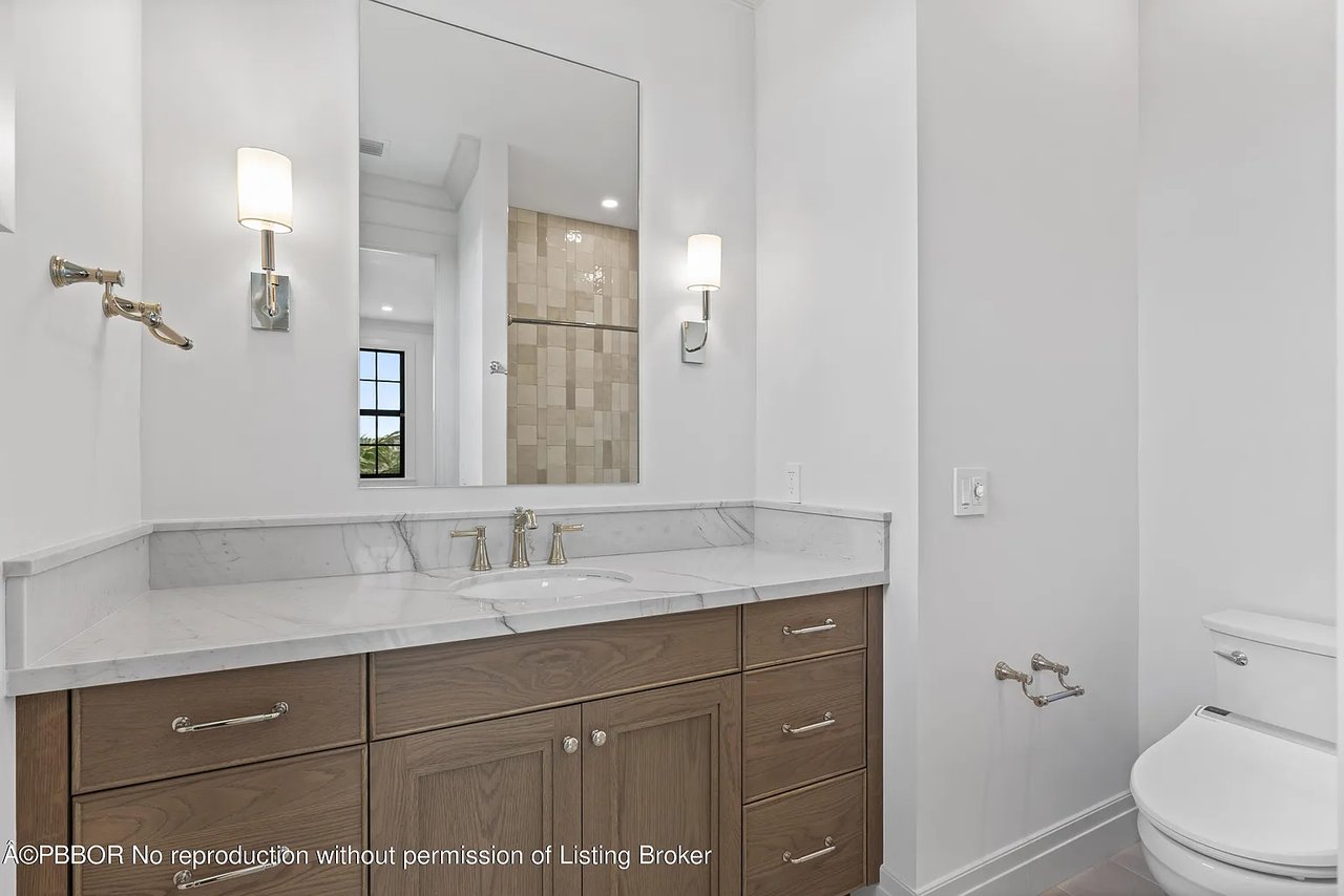 541 Greenway Dr, North Palm Beach, FL 33408