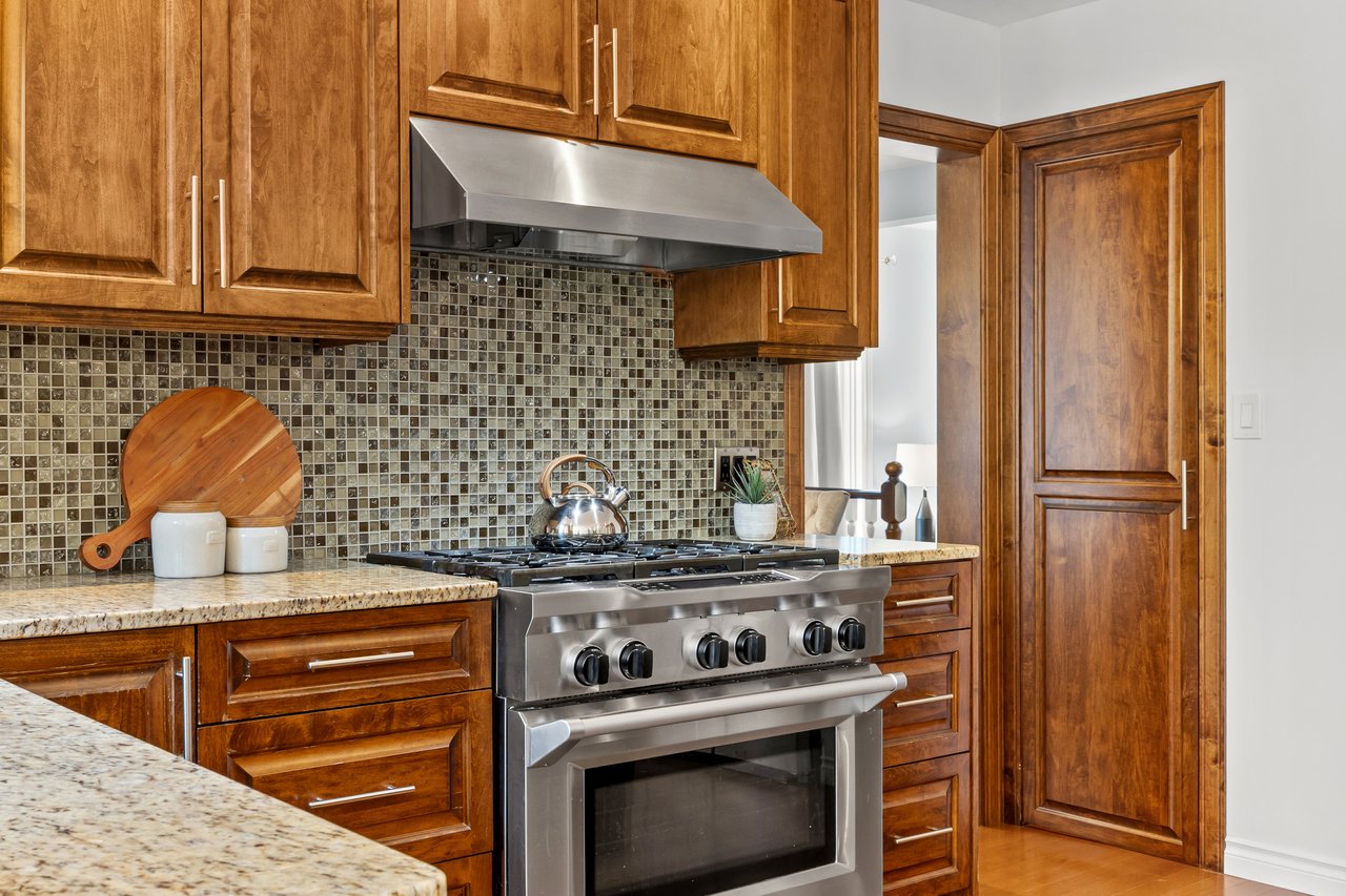 138 Scimitar Bay NW