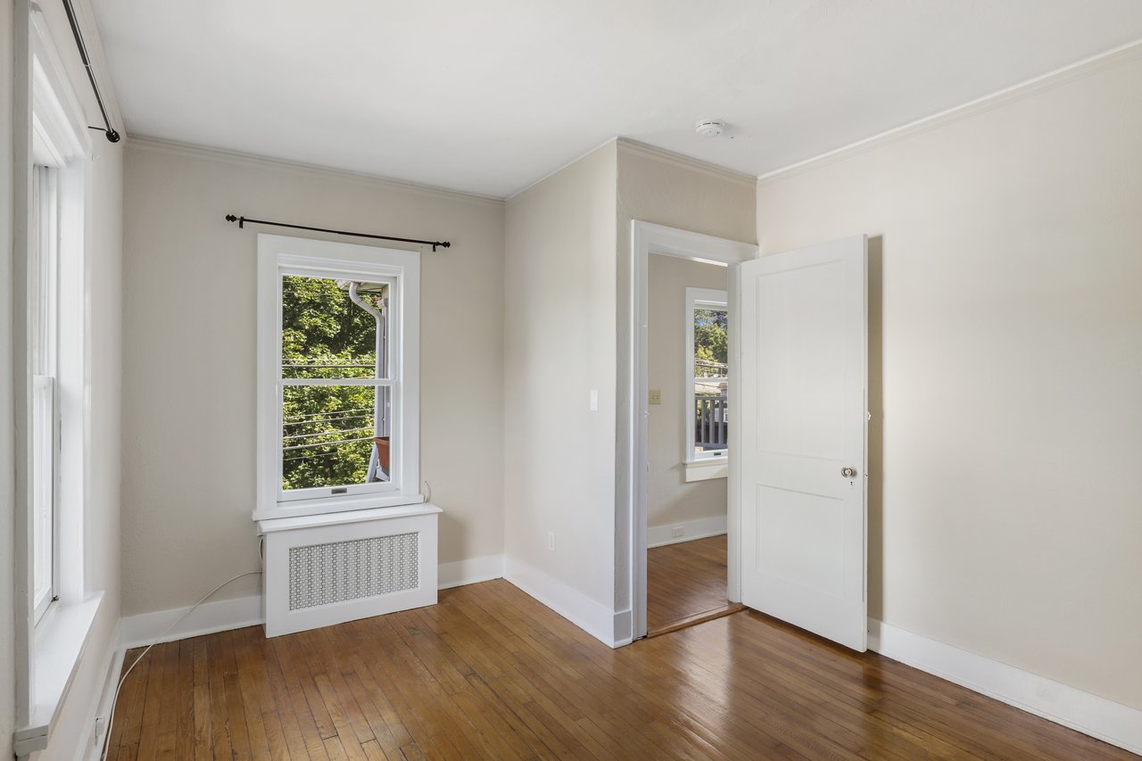 16 Terrace Place