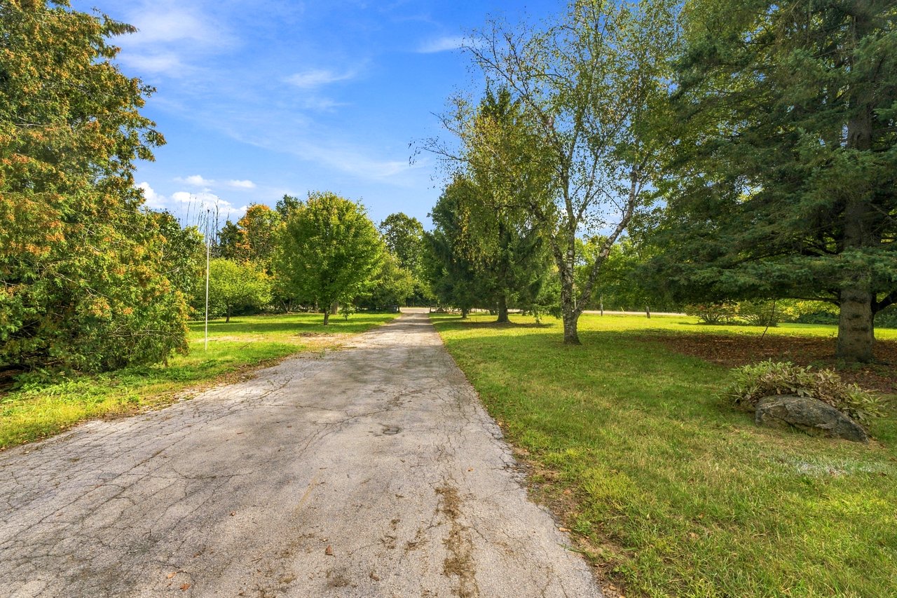 5 Acres of Country Living
