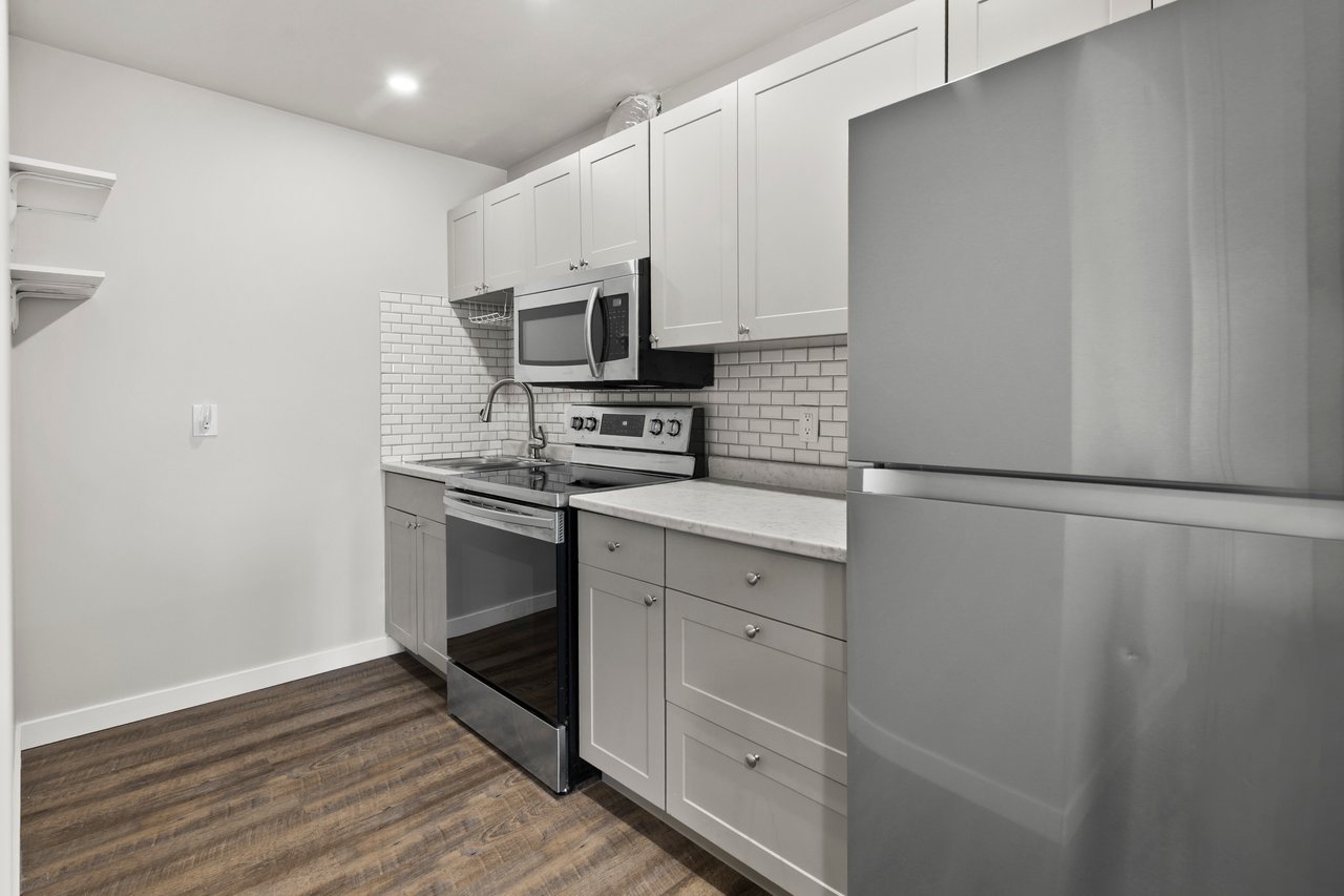 12345 Coventry Hills Way NE