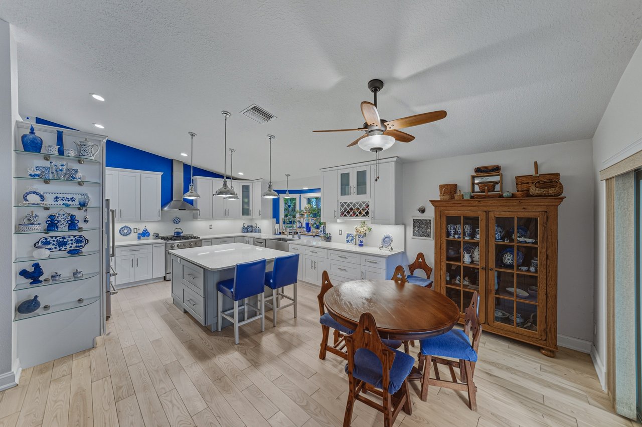 5240 NEW BRITTANY LN