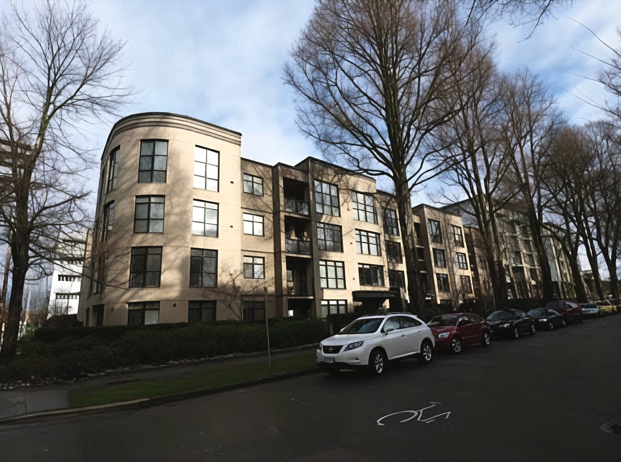 2181 W 10th Ave, #312
