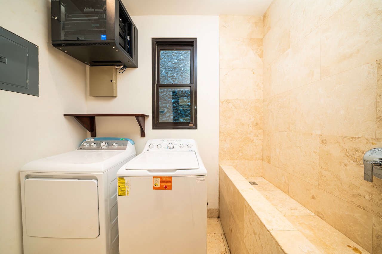 Casa Todo Bien and Guest House