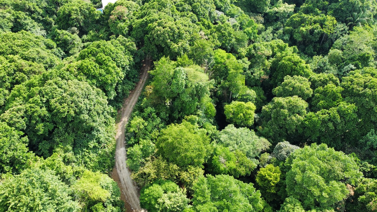 Unique property with terraces and spectacular views near Manuel Antonio National Park