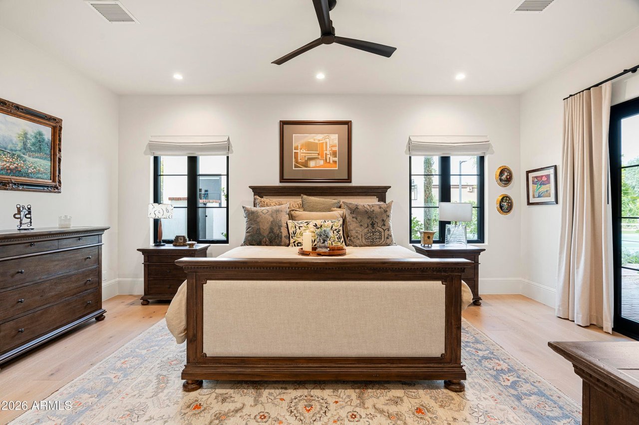 5432 E VIA DEL CIELO