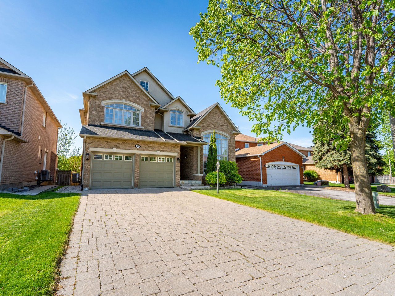 85 Lagani Ave