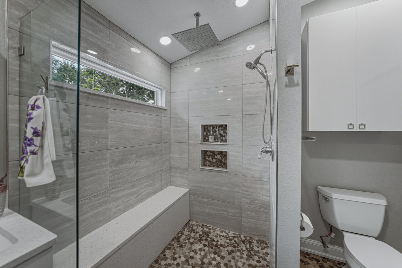 5240 NEW BRITTANY LN