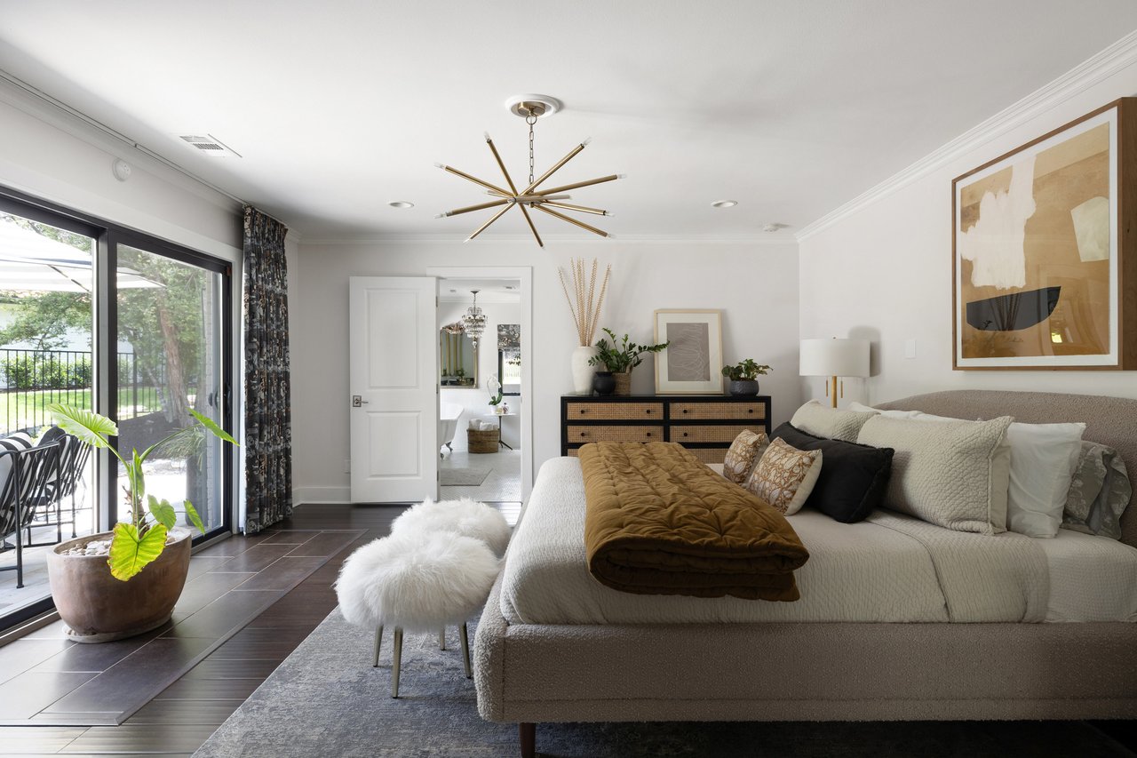 3742 Golden Rain Cove