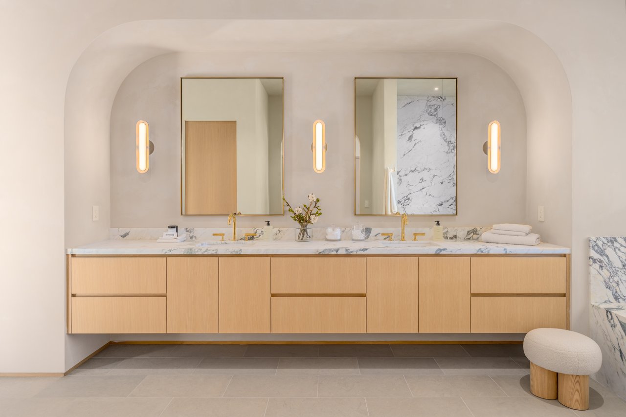 1608 Ridge Valley Road