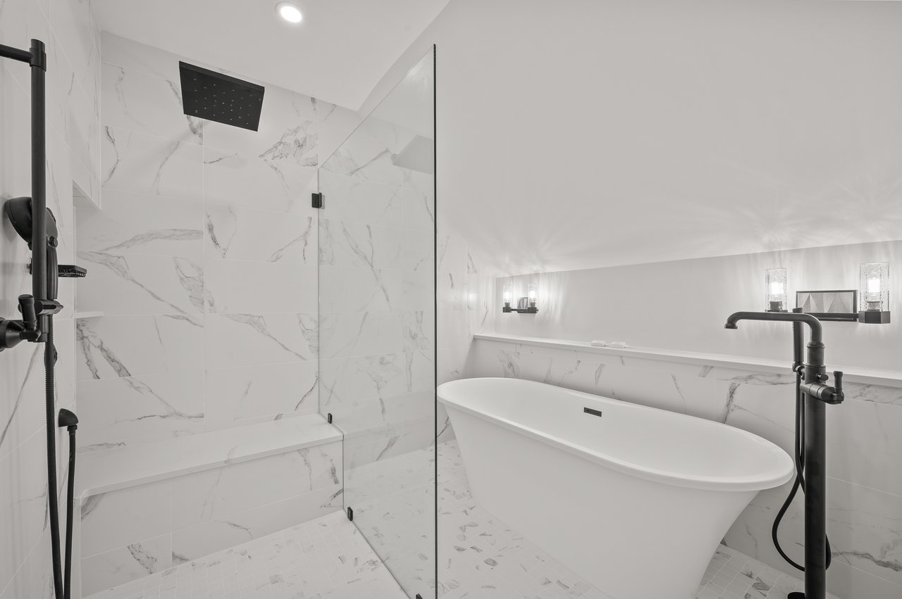 909 Lions Park Drive