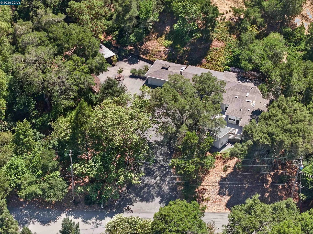 1 Greenwood Ct