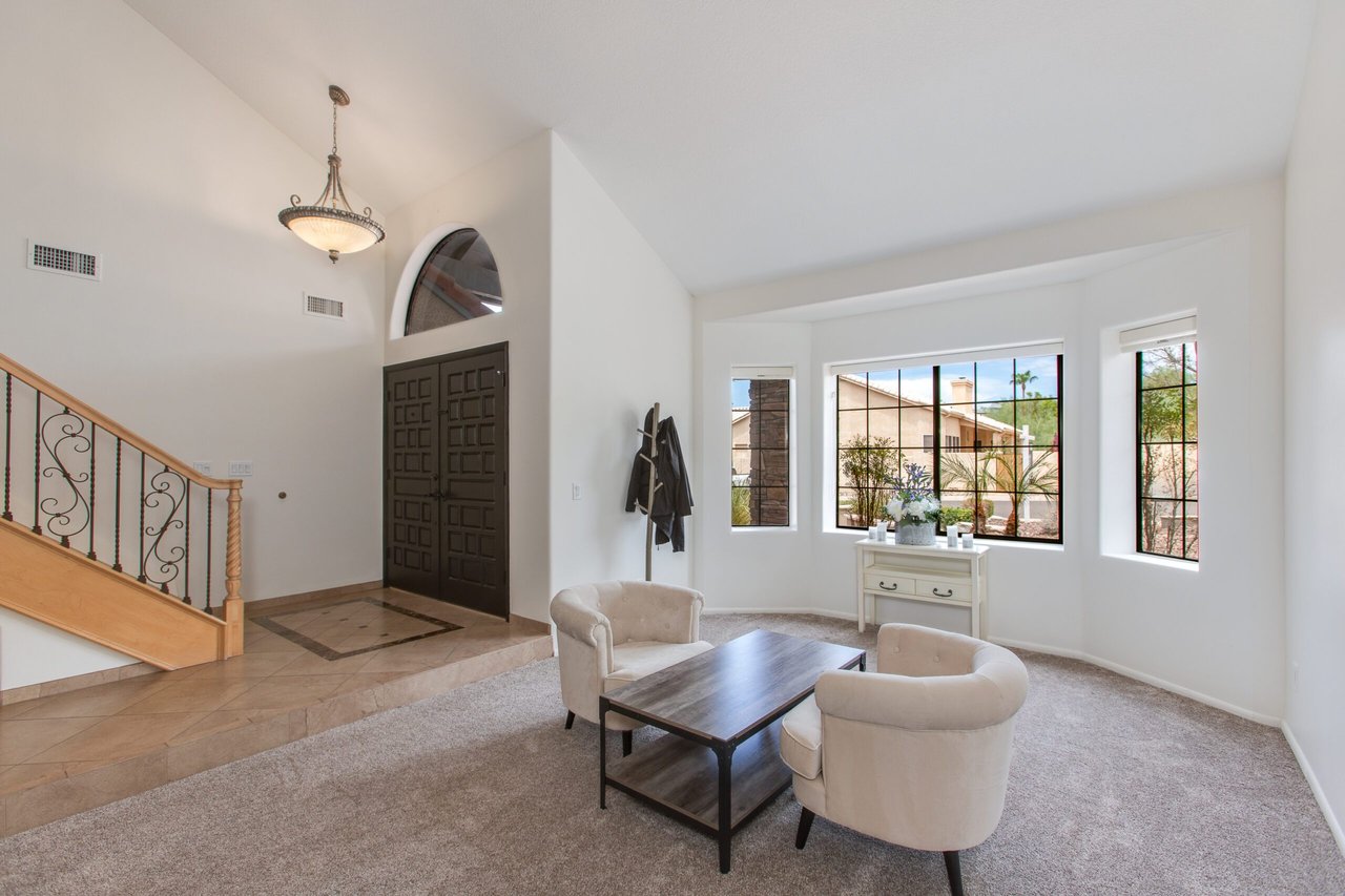 1067 E Seminole Dr.