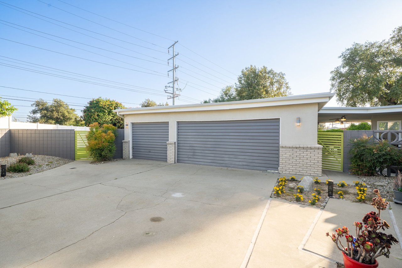 2129 N San Marcos Place