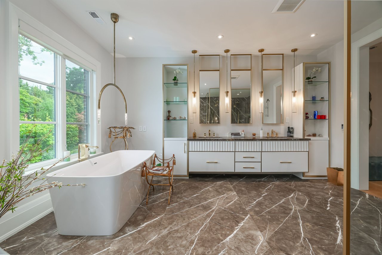 Exquisite Luxury Finishes