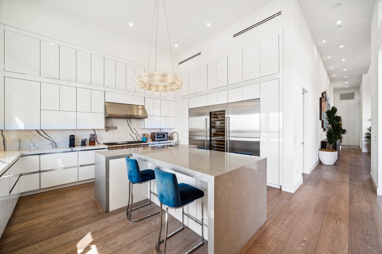 10715 Yerba Buena Rd