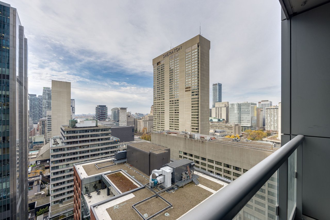 70 Temperance St #2014