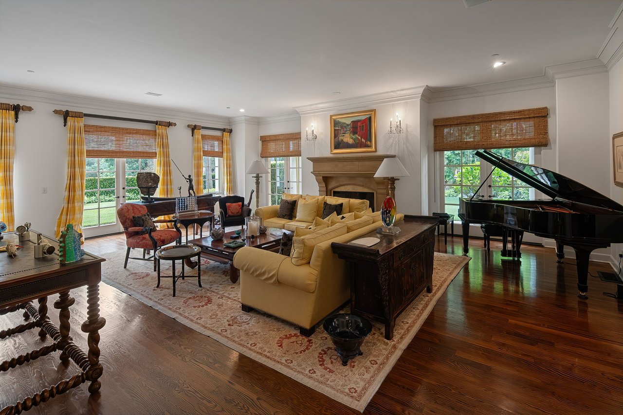 13935 Durham Rd, Beverly Hills 