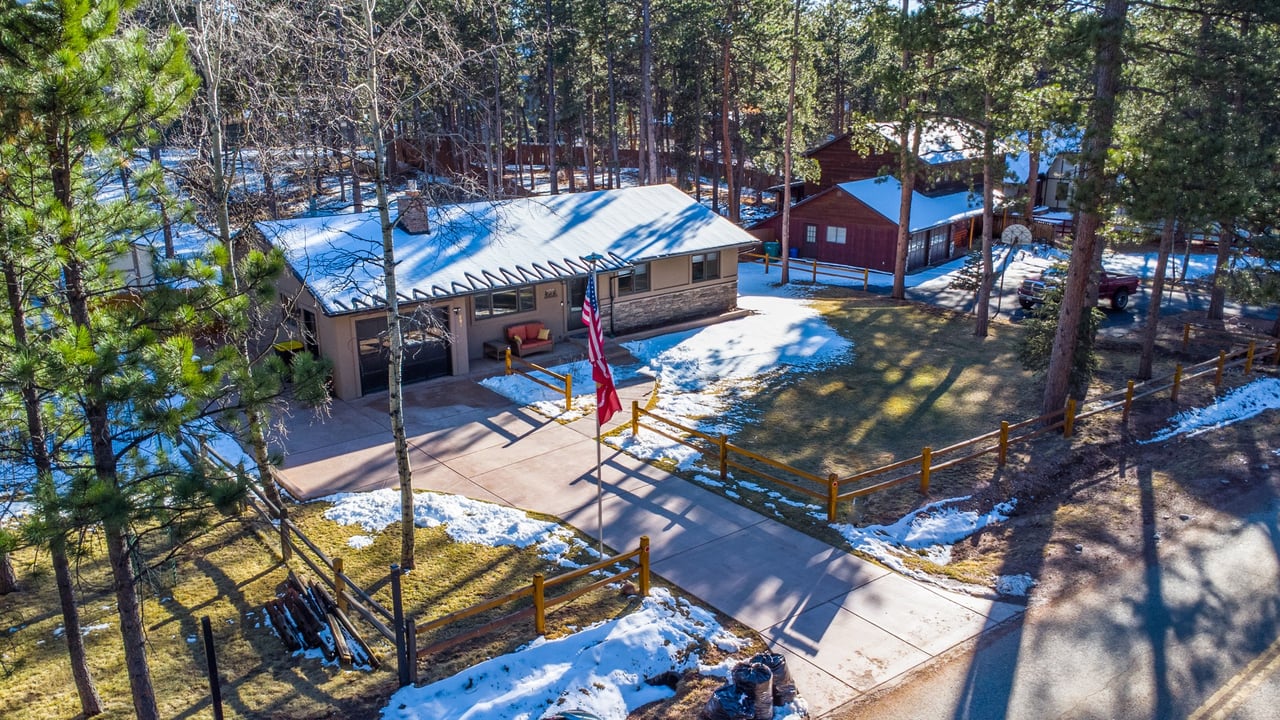 607 W Lovell Gulch Road