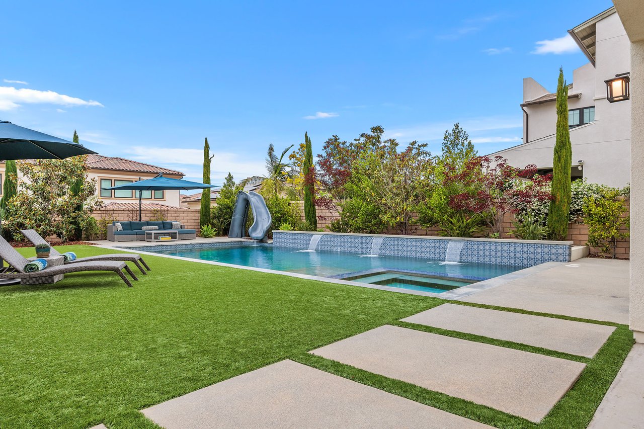 6190 Sagebrush Bend Way