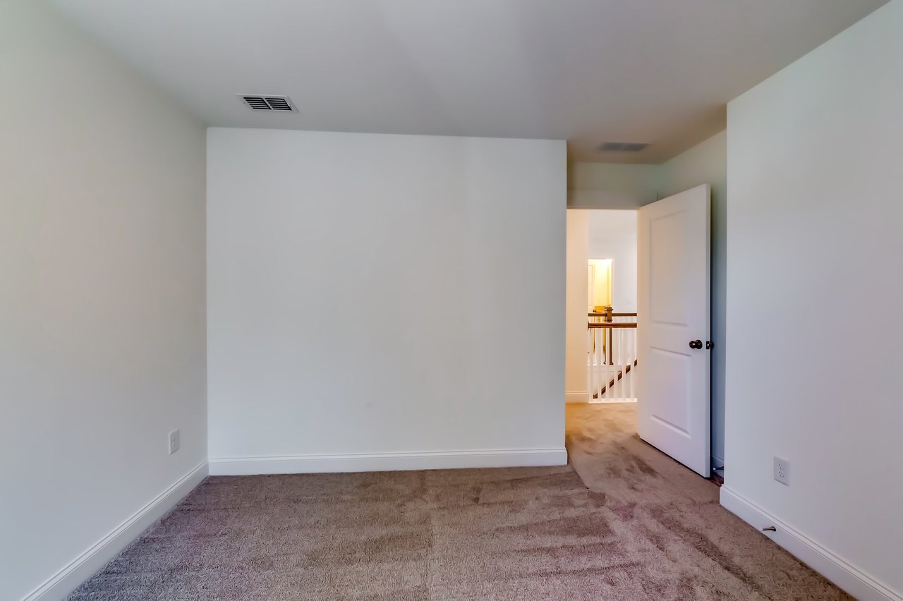 537 Principal Meridian Dr