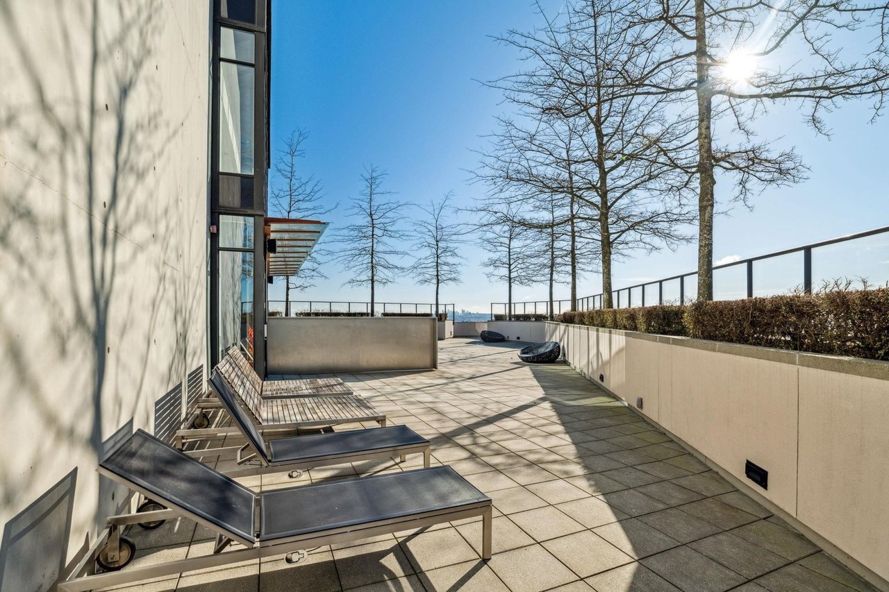 128 W Cordova St, #705