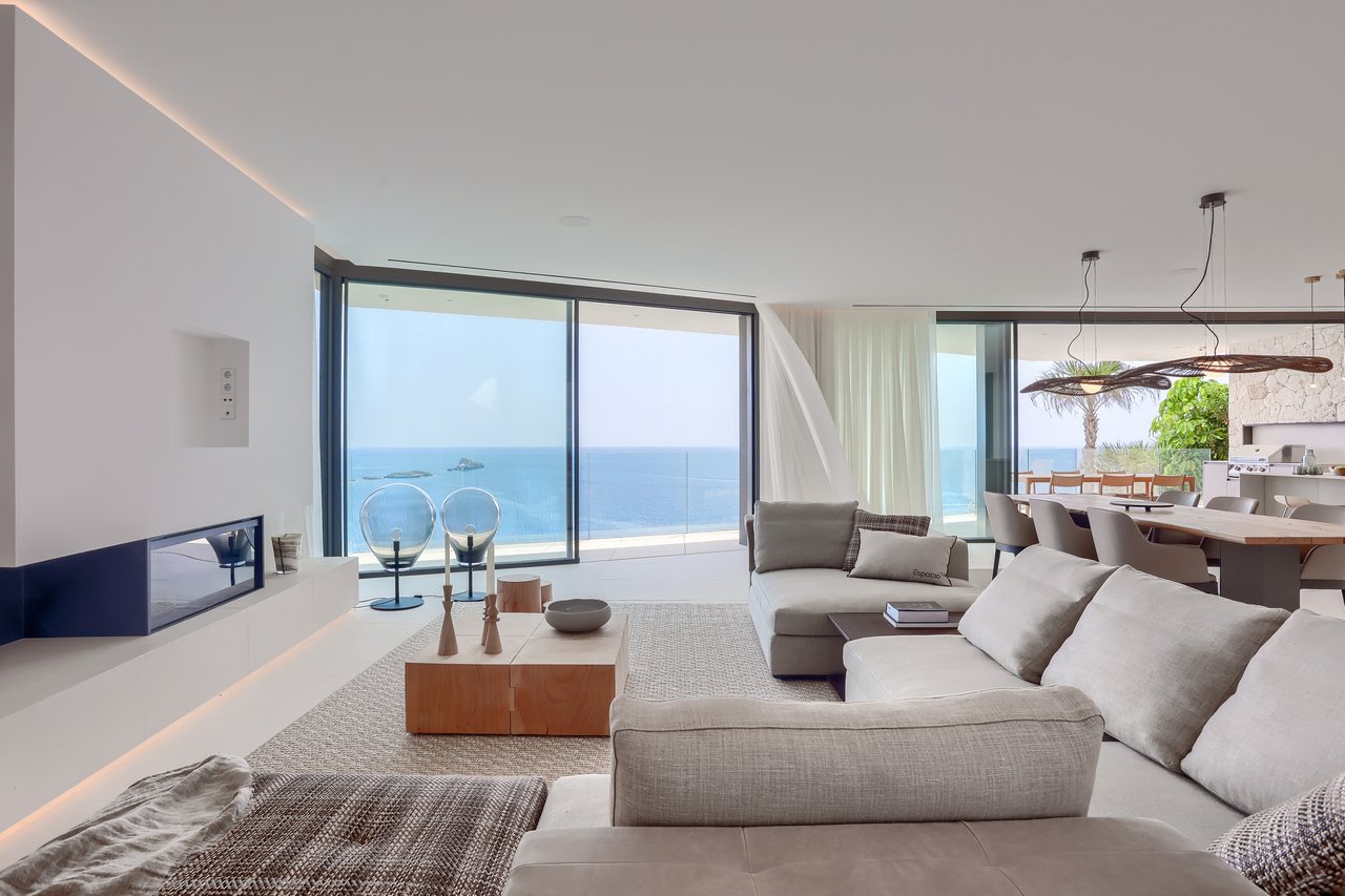 Modern Villa in The Exclusive El Toro Community