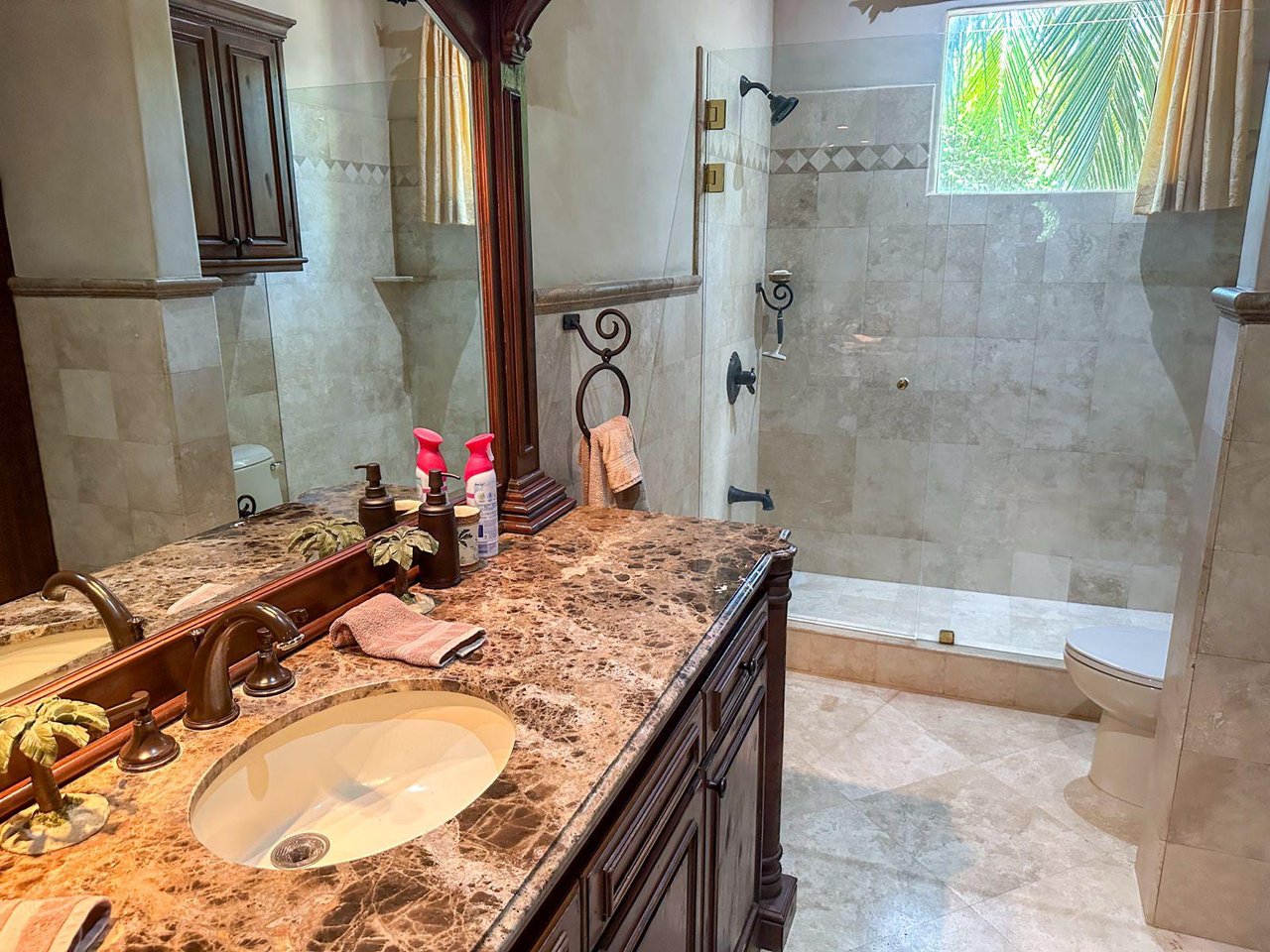 Villa Tuscana | Luxury Golf-Front Tuscan-Style Estate in Hacienda Pinilla