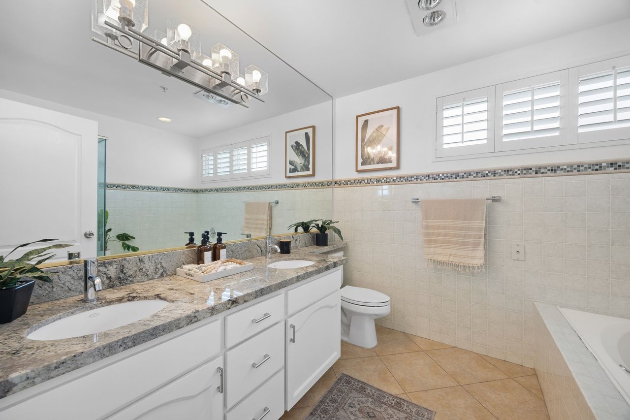 12060 Hoffman St. Unit 305,Studio City