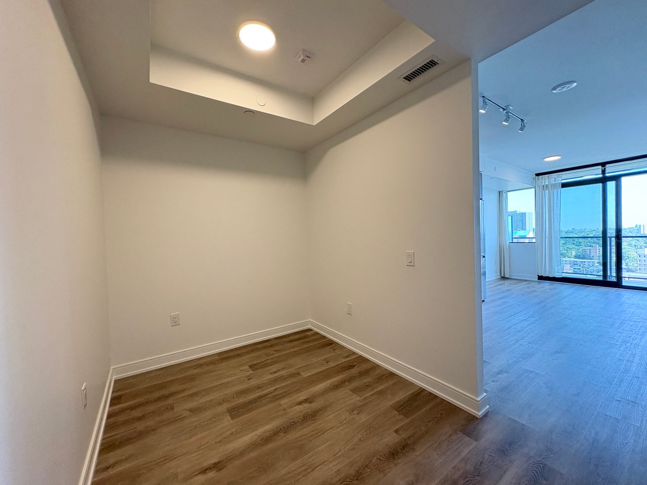 3009 Novar Road 1420