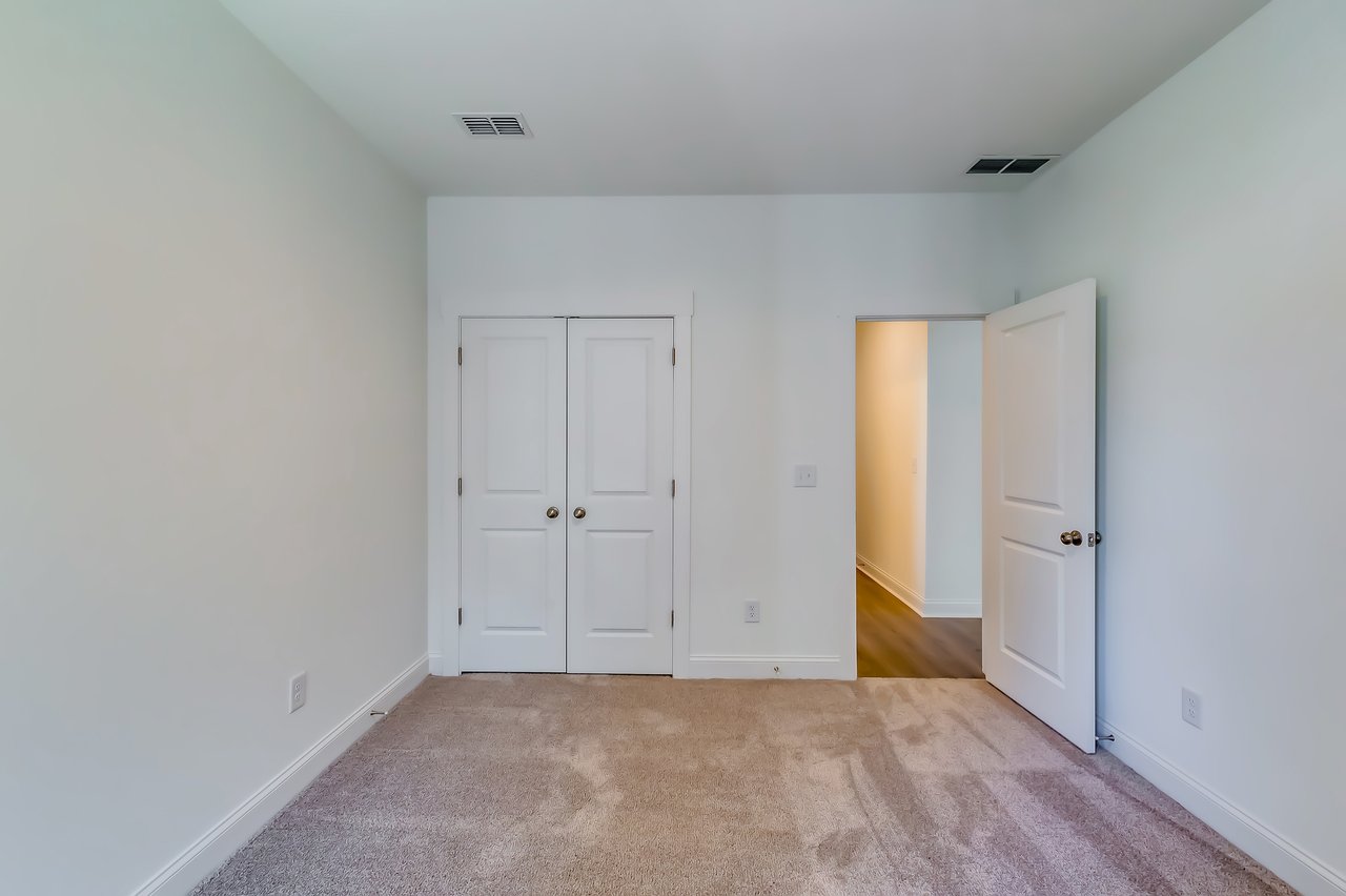 537 Principal Meridian Dr
